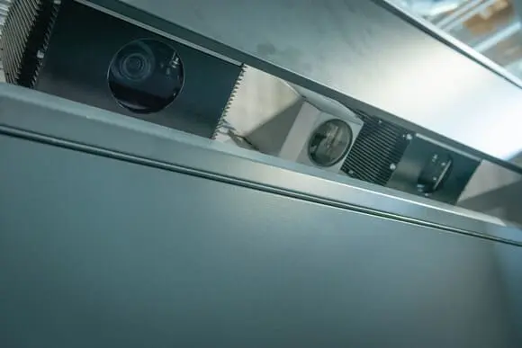 Qualitronic pdf highres